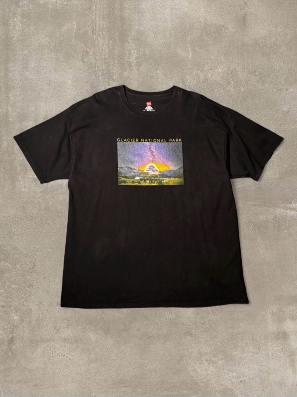 Hanes Glacier National Park black cotton t-shirt